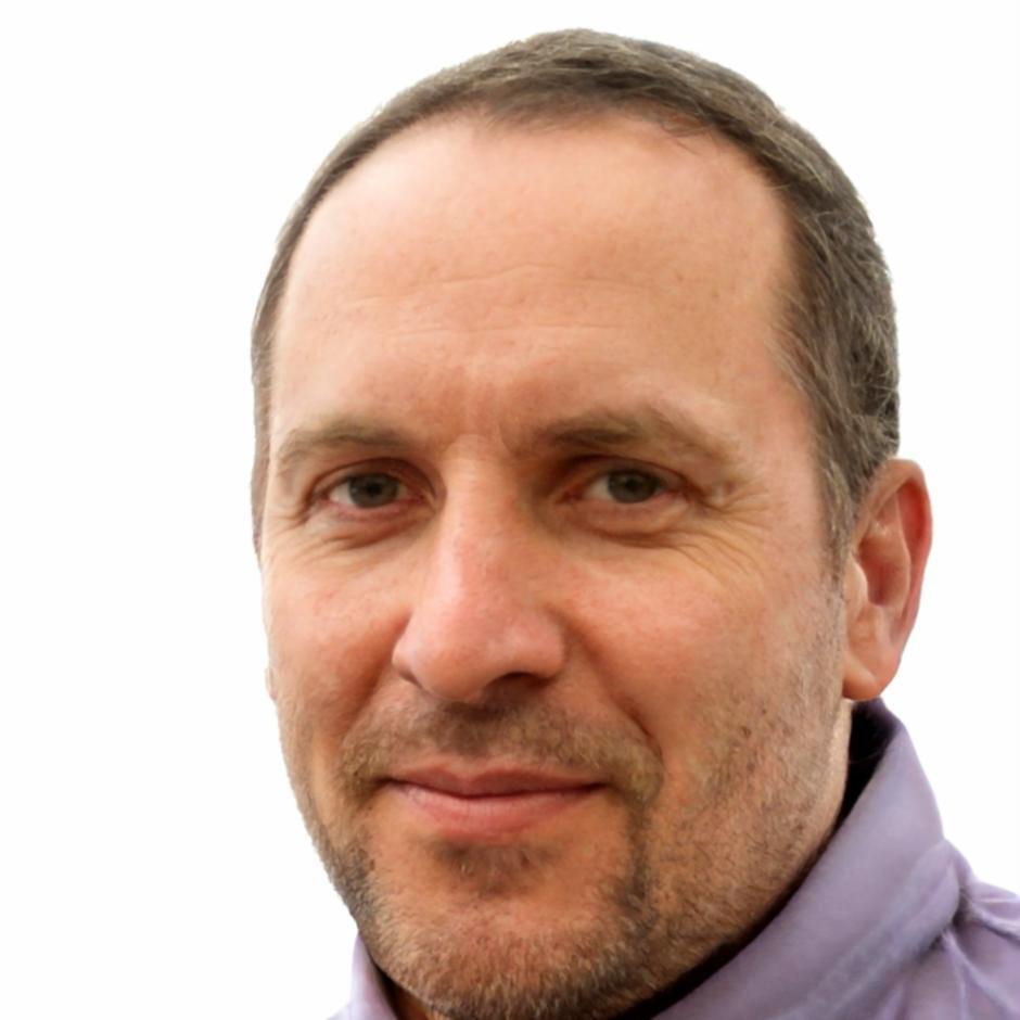 Portrait de Thomas Martin, expert en stratégies d'investissement